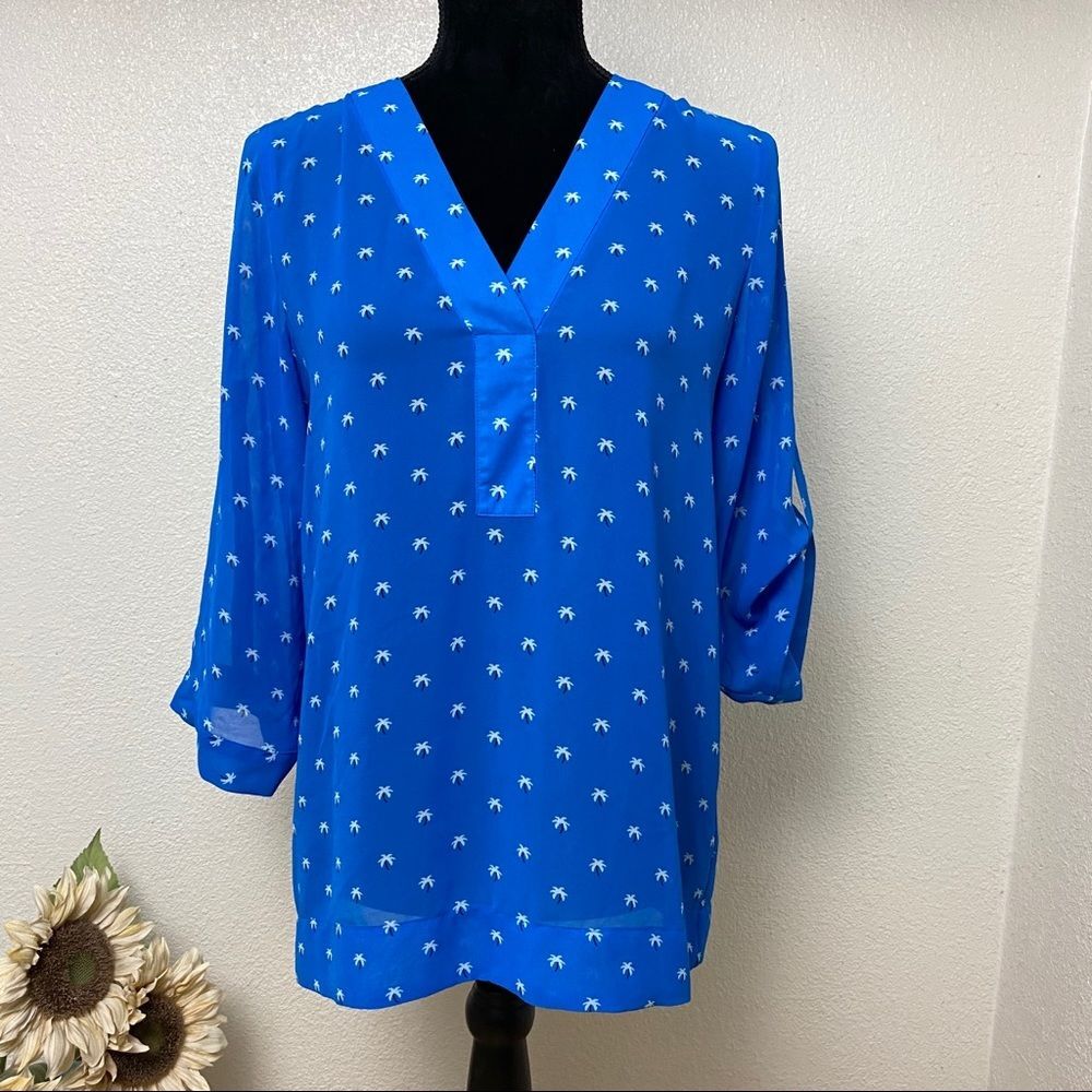 Sheer Flowy Blue Pineapple Blouse - Medium
